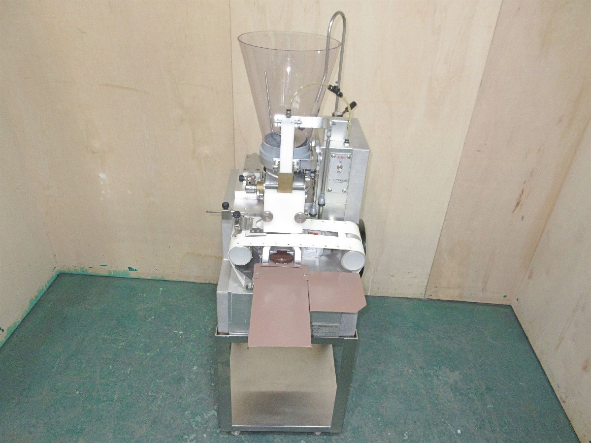 2015年製◆トーセー工業◆餃子成形機 架台付◆NS-21◆単相100V◆W395×D705×H1275◆業務用 島根拍卖