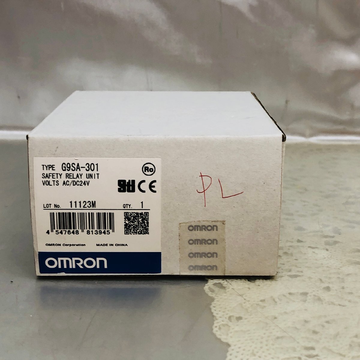 【未使用未開封品/KU】OMRON オムロン セーフティ・リレーユニット G9SA-301 IM1007/003-2拍卖
