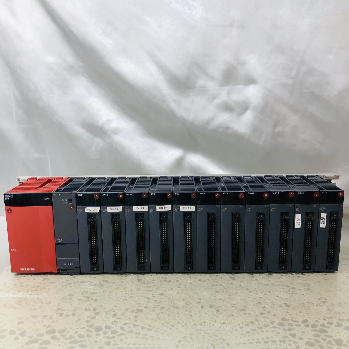 【中古品/現状品/KU】三菱電機 シーケンサ Q61P / Q01CPU / QX41×11 計13点セット MZ1017/005拍卖