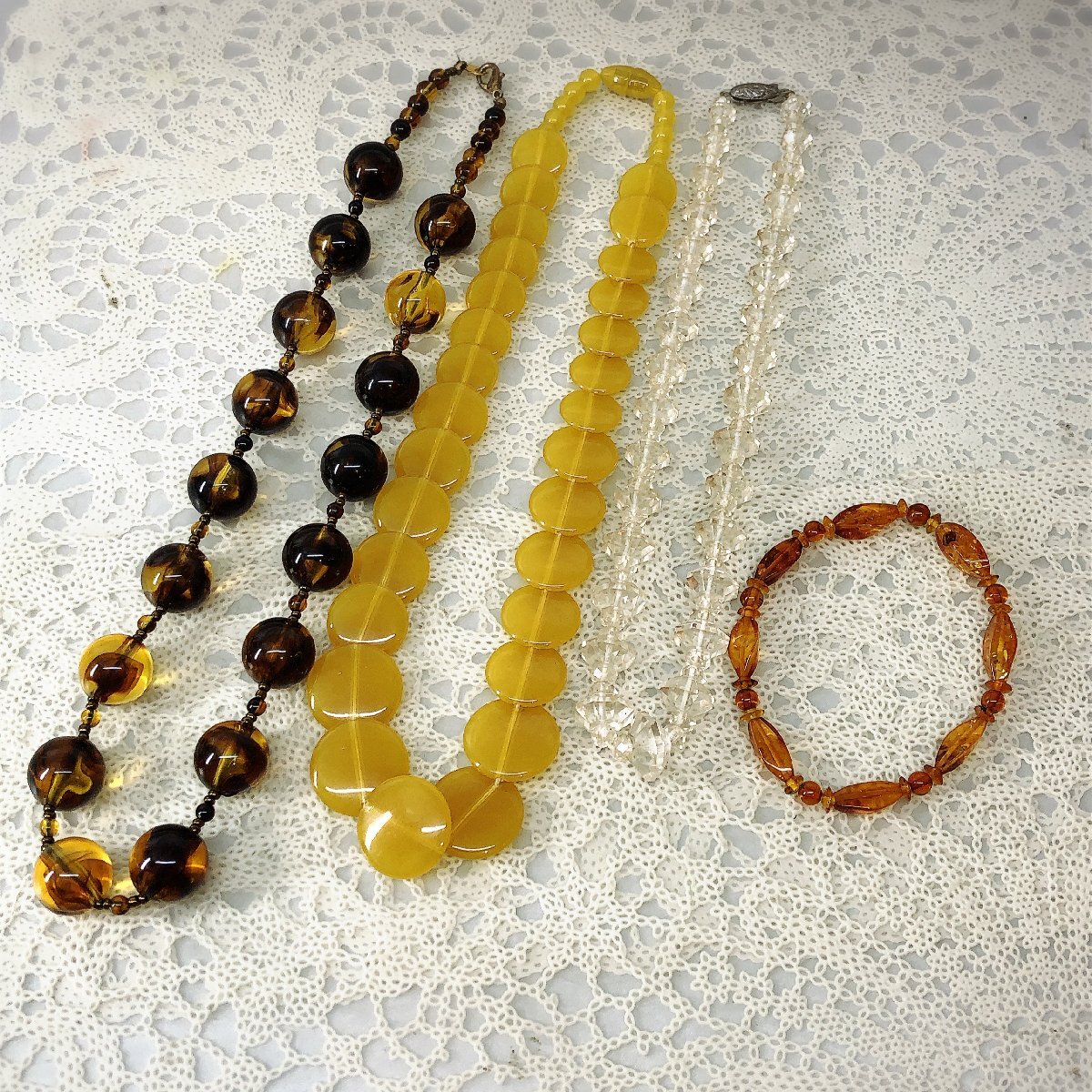 【KU/中古品/良品/CH】べっ甲 琥珀 水晶 ネックレス 3本 ブレスレット 1本 おまとめ 総重量約100g IM1025拍卖