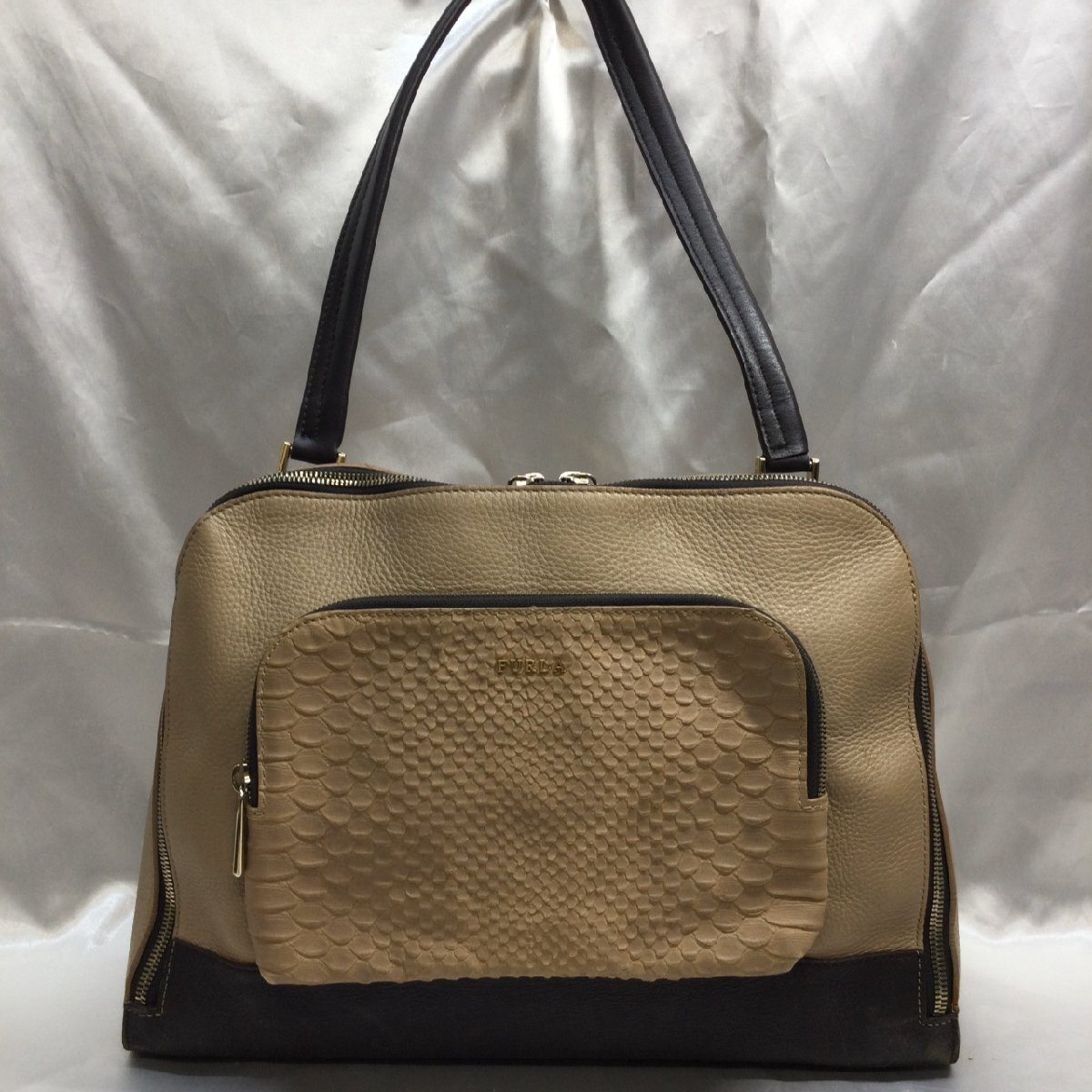 【中古/現状品/TO】FURLA フルラ レザー ワンショルダーバッグ レザー パイソン型押し 肩掛け レディース バッグ MZ1025/001拍卖