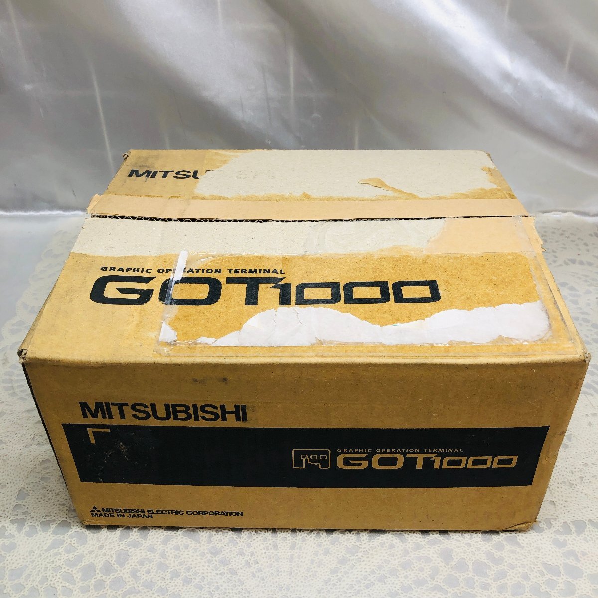 【未使用品/KU】MITSUBISHI 三菱電機 タッチパネル GT1150-QLBDQ 2015年製 MZ0717/030拍卖