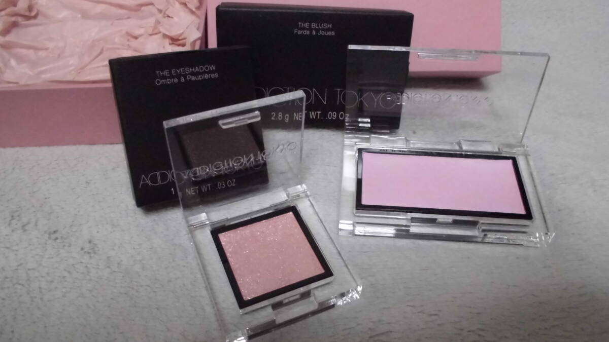 ★限定品!新品・未使用!!ADDICTION TOKYO /アディクション:フェイスカラー&アイシャドウ★購入時のままです★拍卖
