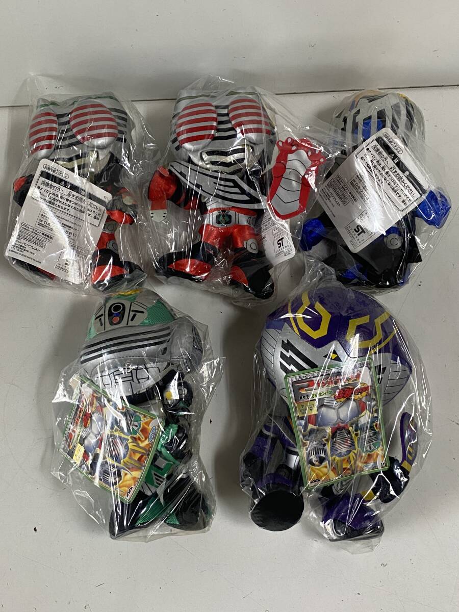 ②m431◆仮面ライダー龍騎◆ぬいぐるみ 人形 マスコット RYUKI 2 龍騎カード付 龍騎武器付 ナイト 王蛇 ゾルダ 全5種 STUFFED DOLL拍卖