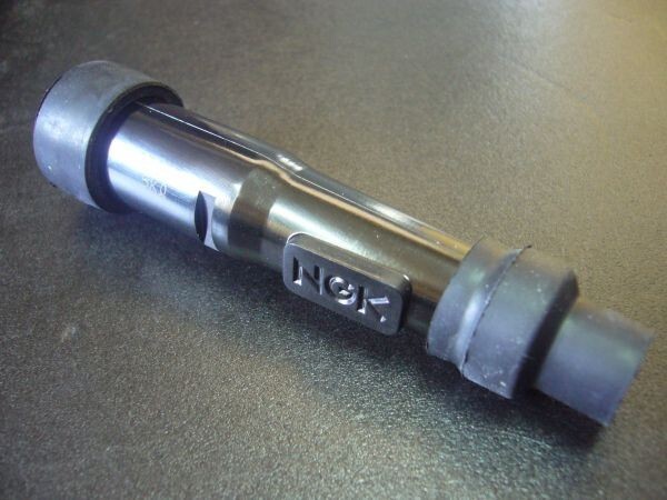 (6)NGK プラグキャップ 黒 ストレート☆適合GS400CBX400FGSX400EザリゴキGT380ホーク2CBR400F拍卖