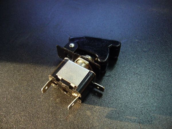 (6)電装ミサイルスイッチブラック☆適合GS400CBX400FGSX400EザリゴキGT380ホーク2CBR400F拍卖