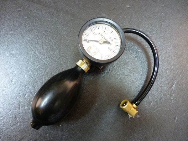 サスペンションポンプ エアサスゲージ 空気入れ 0.1-1.0kgf/cm2☆適合GS400CBX400FGSX400EザリゴキGT380ホーク2CBR400F拍卖