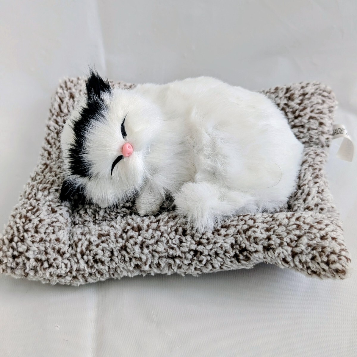 ゆめみる すやすや にゃんこ ぬいぐるみ ねこ 置物拍卖