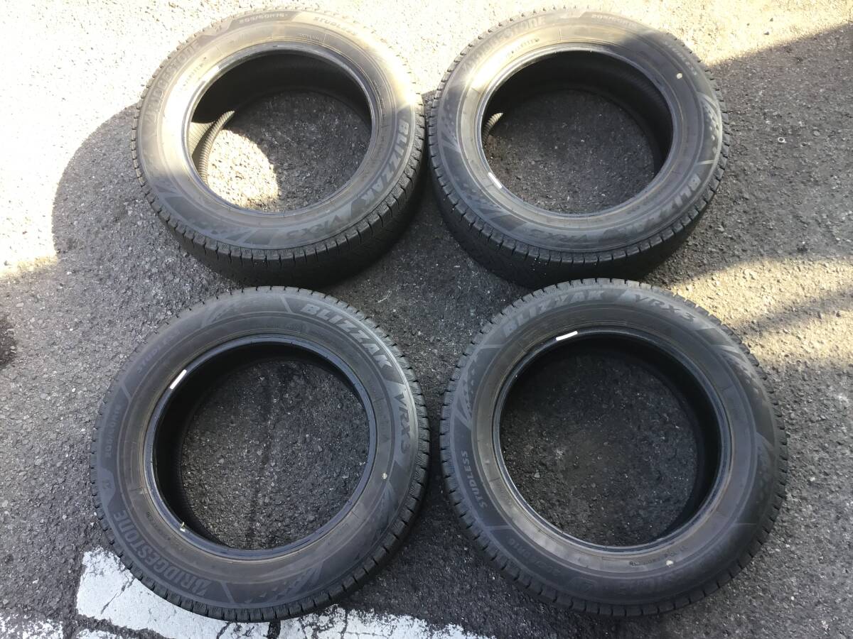 ブリヂストン ブリザック VRX3 205/60R16 スタッドレスタイヤ 溝あり 23年製拍卖