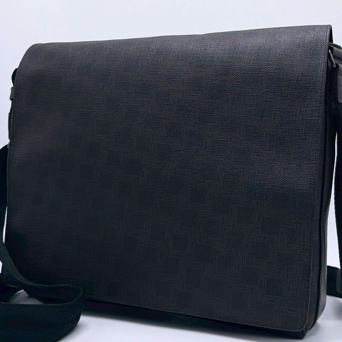 美品 dunhill ダンヒル A4 メッセンジャーバッグ D8 ディーエイト メンズ ビジネスバッグ 大容量 ブラック 黒拍卖