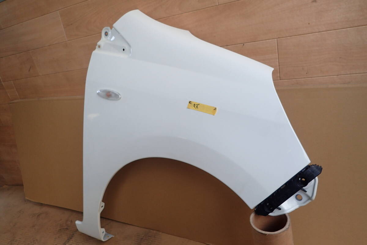 ミライース フェンダー右 LA300S 2014/12 W09 RTK500106DH拍卖