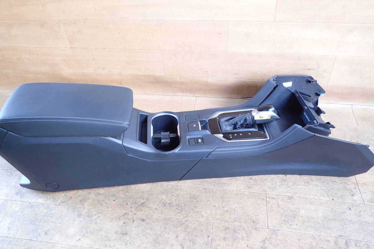 インプレッサ センターコンソール GT7 2017年 G1U RTK500721SB拍卖