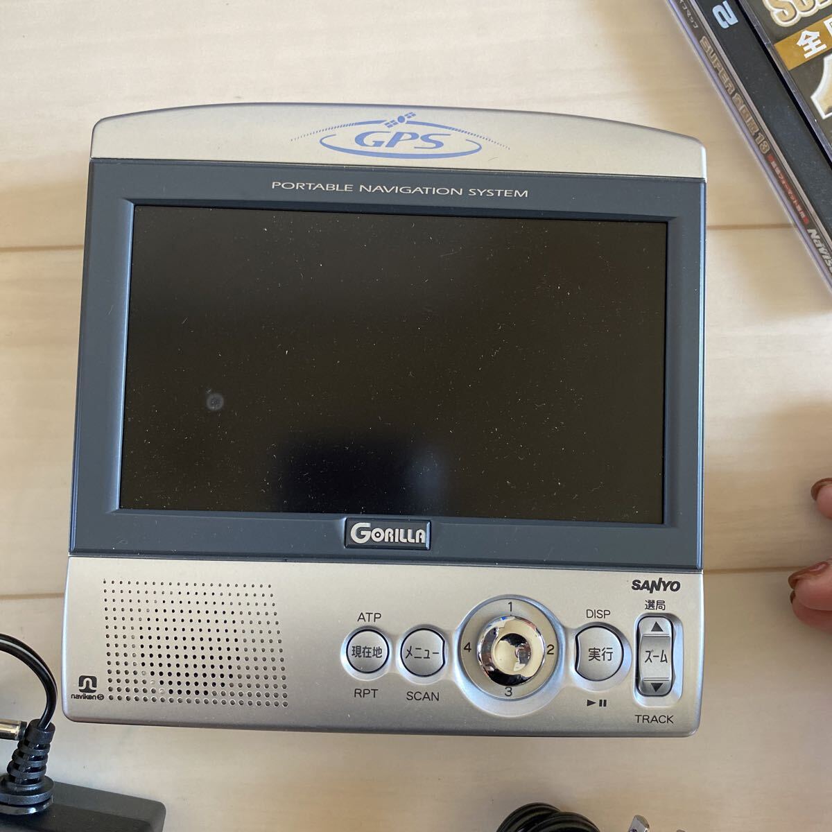 Y8 ポータブルナビゲーション NV-40 カーナビ 三洋電機 ドライブ ナビソフト付き拍卖