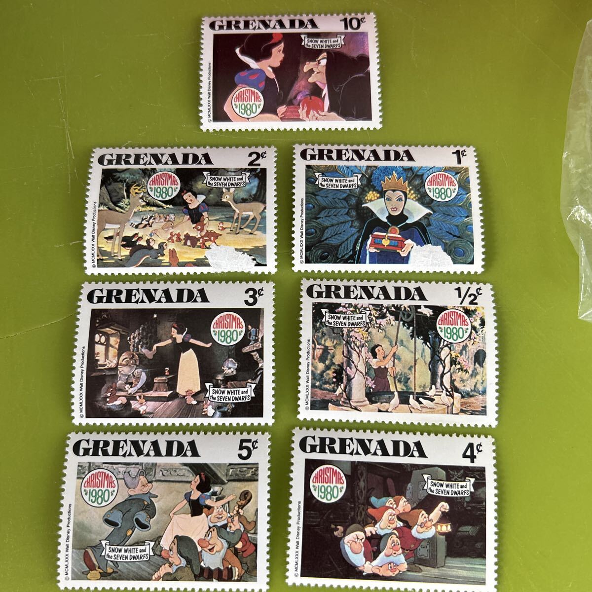 ★未使用 ディズニー 外国切手 グレナダ GRENADA 訳あり 白雪姫 1980 Christmas SNOW WHITE and SEVEN DWARFS 7人の小人コレクション拍卖