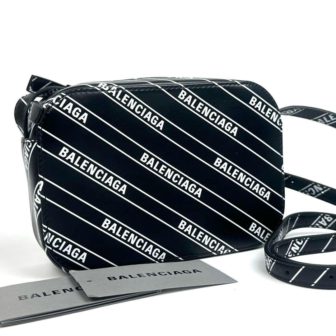 【極美品】BALENCIAGA バレンシアガ エブリデイ 総柄 ショルダーバッグ カメラバッグ 斜め掛け レザー 黒色 ブラック 男女兼用 フォーマル拍卖