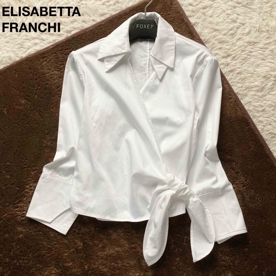 【極美品】エリザベッタフランキ ラップブラウス ホワイト 白 40サイズ 金ボタン イタリア製 ELISABETTA FRANCHI拍卖