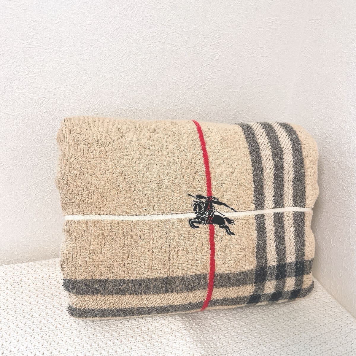 BURBERRYバーバリー寝具タオルケット西川産業ノバチェック柄コットン140×190cmシーツ綿100%ブランケット肌掛け パイル地ベージュ日本製拍卖