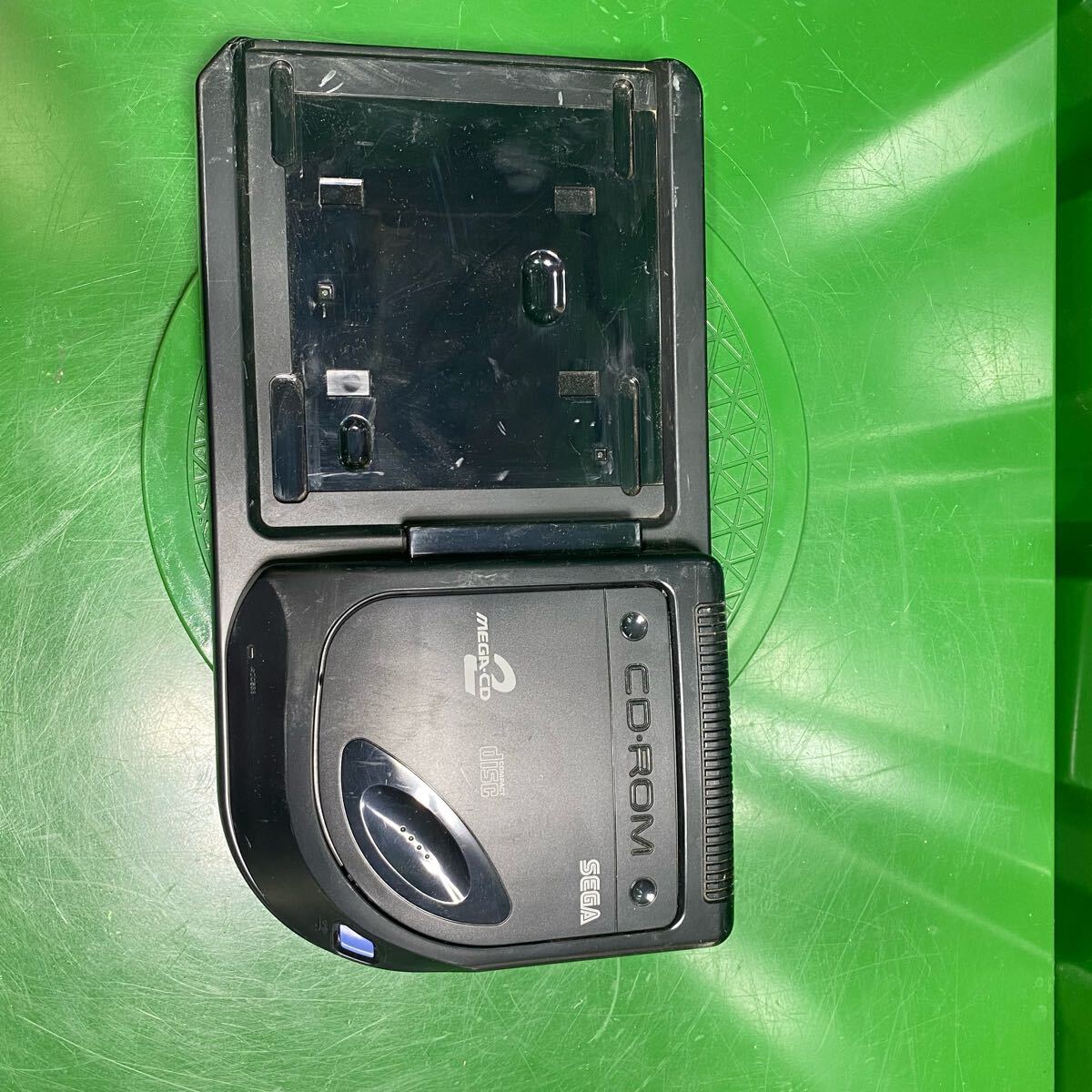 【ジャンク】SEGA MEGA-CD 2 動作未確認 通電未確認 中古品 現状品 セガ SEGA 10211302拍卖