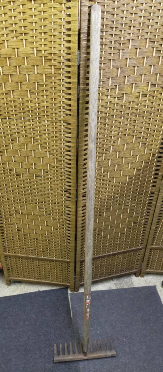 F01-20251009-03 金象印 土ならしレーキ 鉄製 全長約150cm 園芸 農具 整地用 熊手拍卖