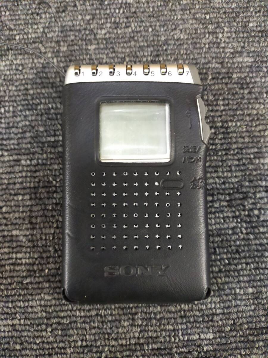 E13-20251002-03 SONY 携帯ラジオ ICF-R500V 3バンド AM/FM/TV拍卖