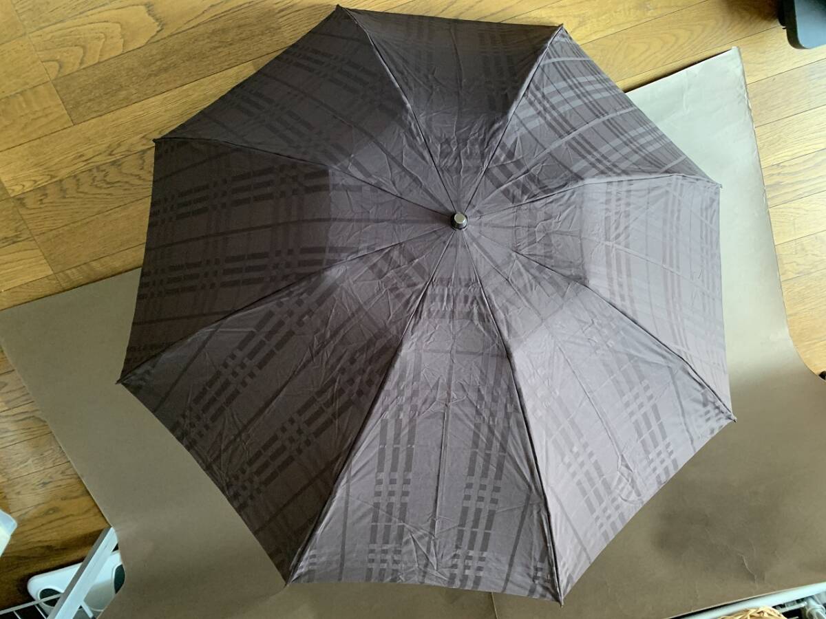 ★新品未使用★BURBERRY★バーバリー★総定番ブラックチェック柄付★折り畳み傘・日傘・雨傘・55cm三段折り★男女兼用★日本製拍卖