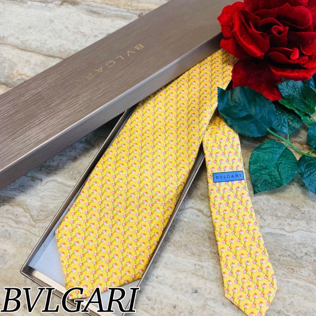 N45 美品 ブルガリ セッテピエゲ アイスクリーム柄 イエローネクタイ メンズ拍卖