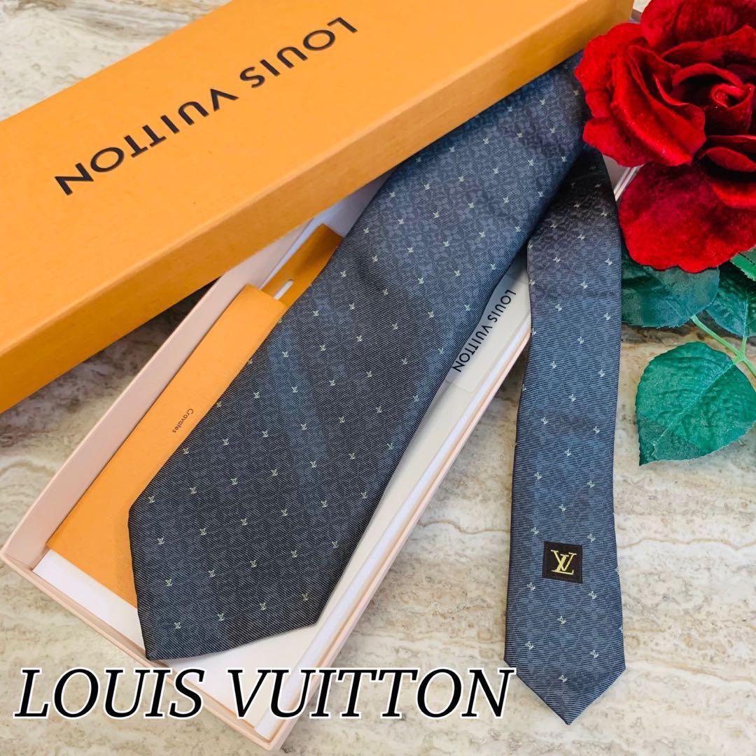 N7 美品 ルイヴィトン ロゴ総柄 モノグラム グレー ネクタイ メンズ拍卖
