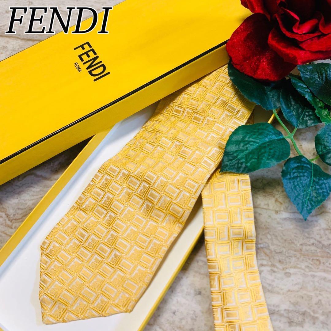N159 フェンディ ズッカ柄 ゴールド ネクタイ メンズ拍卖