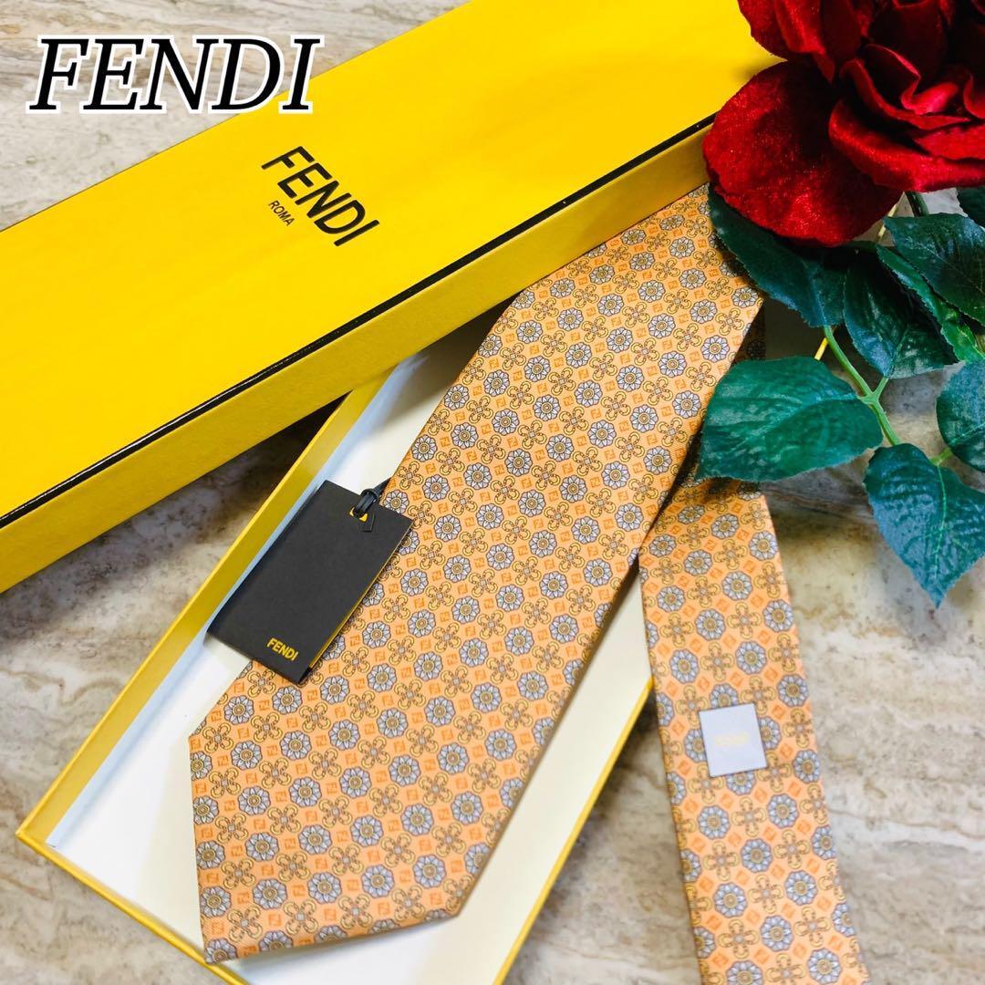 N158 新品未使用 タグ付き フェンディ ズッカ柄 オレンジ ネクタイ メンズ拍卖