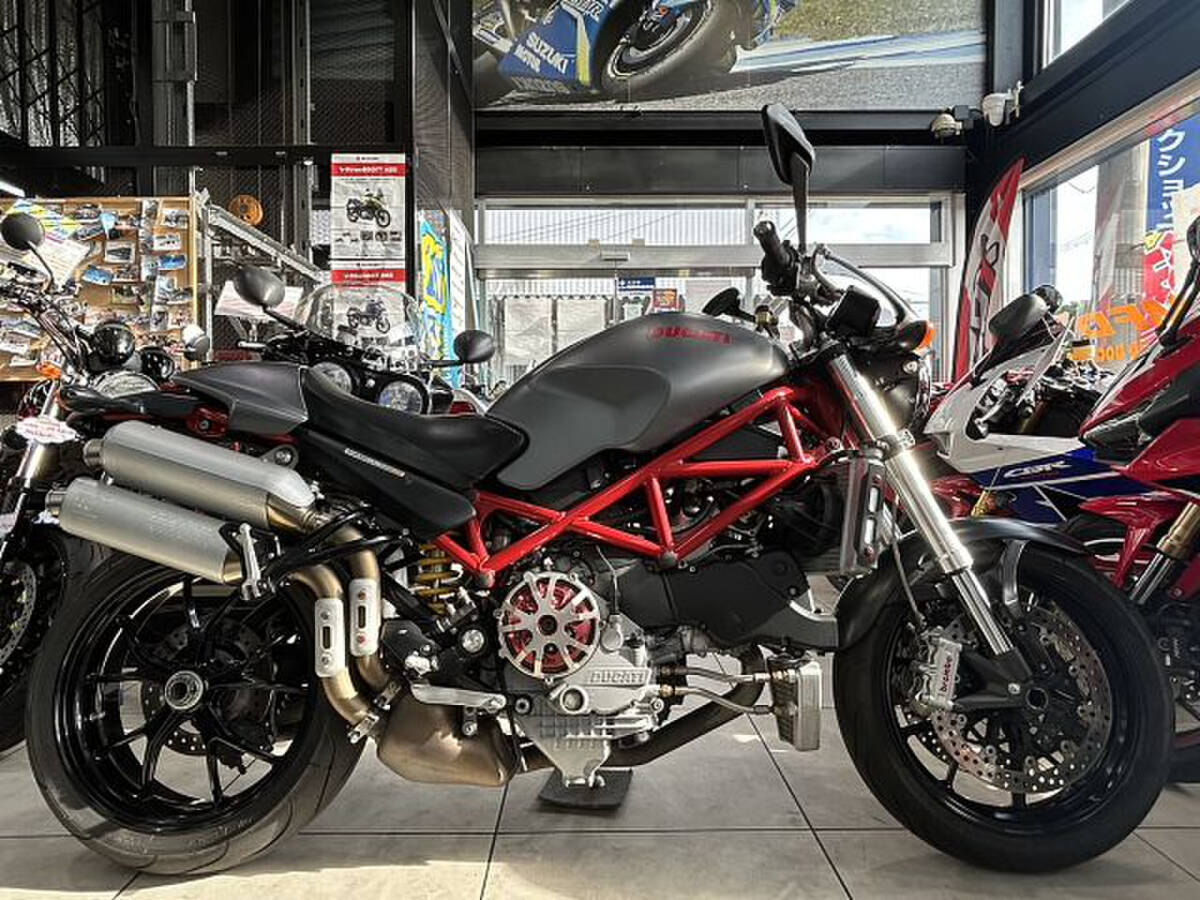 【MFD寝屋川】ドゥカティ モンスターS4Rテスタストレタ フェンダーレス エンジンスライダー ハンドルポスト グリップ シルバー レッ拍卖