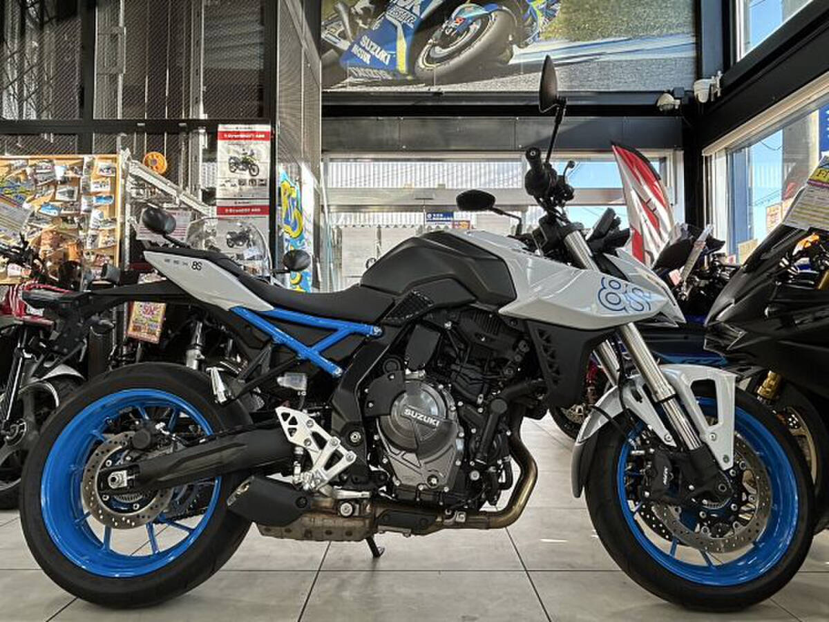 【MFD寝屋川】ちょうどいい800cc GSX-8S 一度乗ってみてください!拍卖