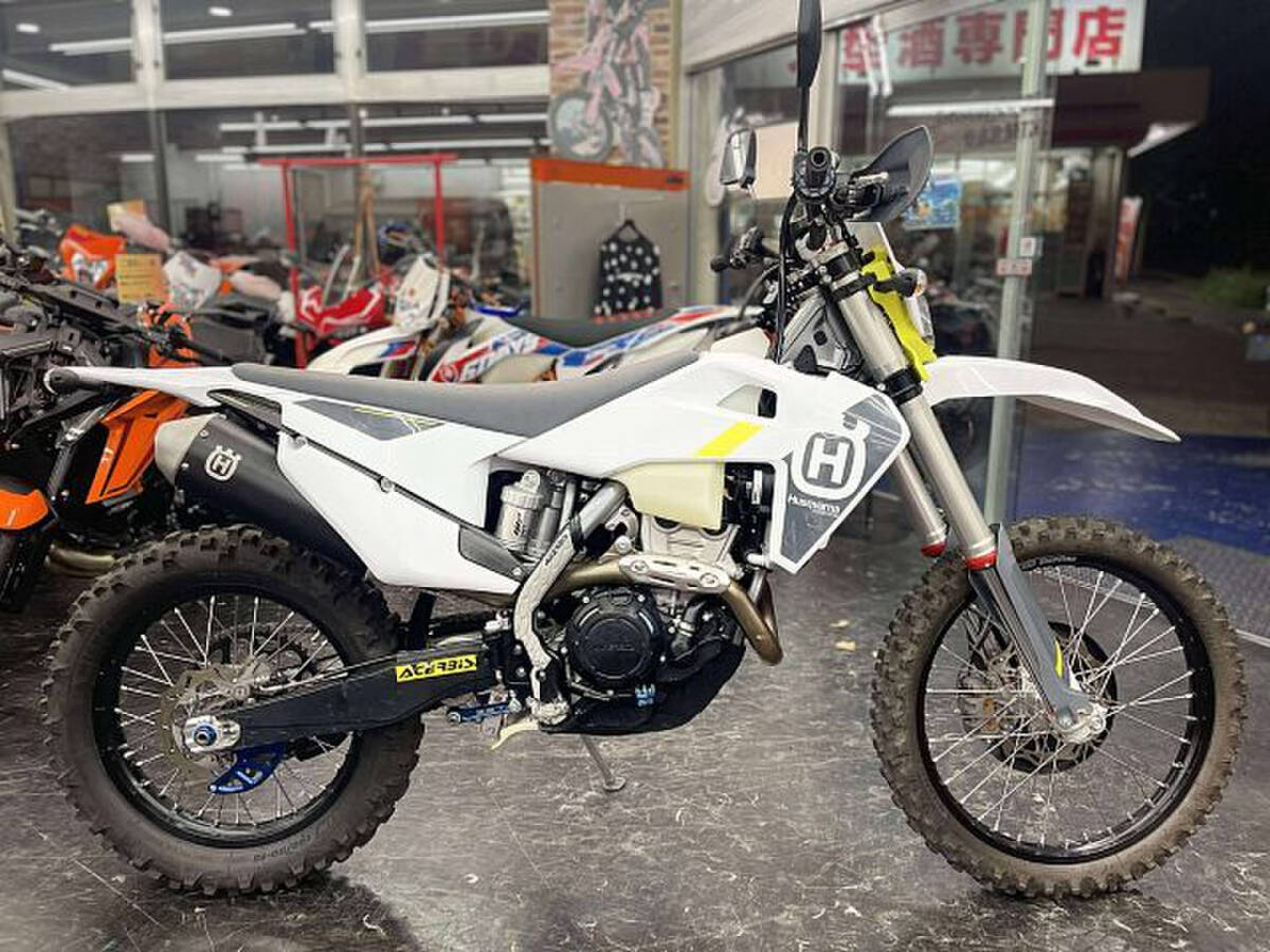 【KTM名古屋】ハスクバーナ FE 250 ブレーキガード ACERBISフレームガード拍卖