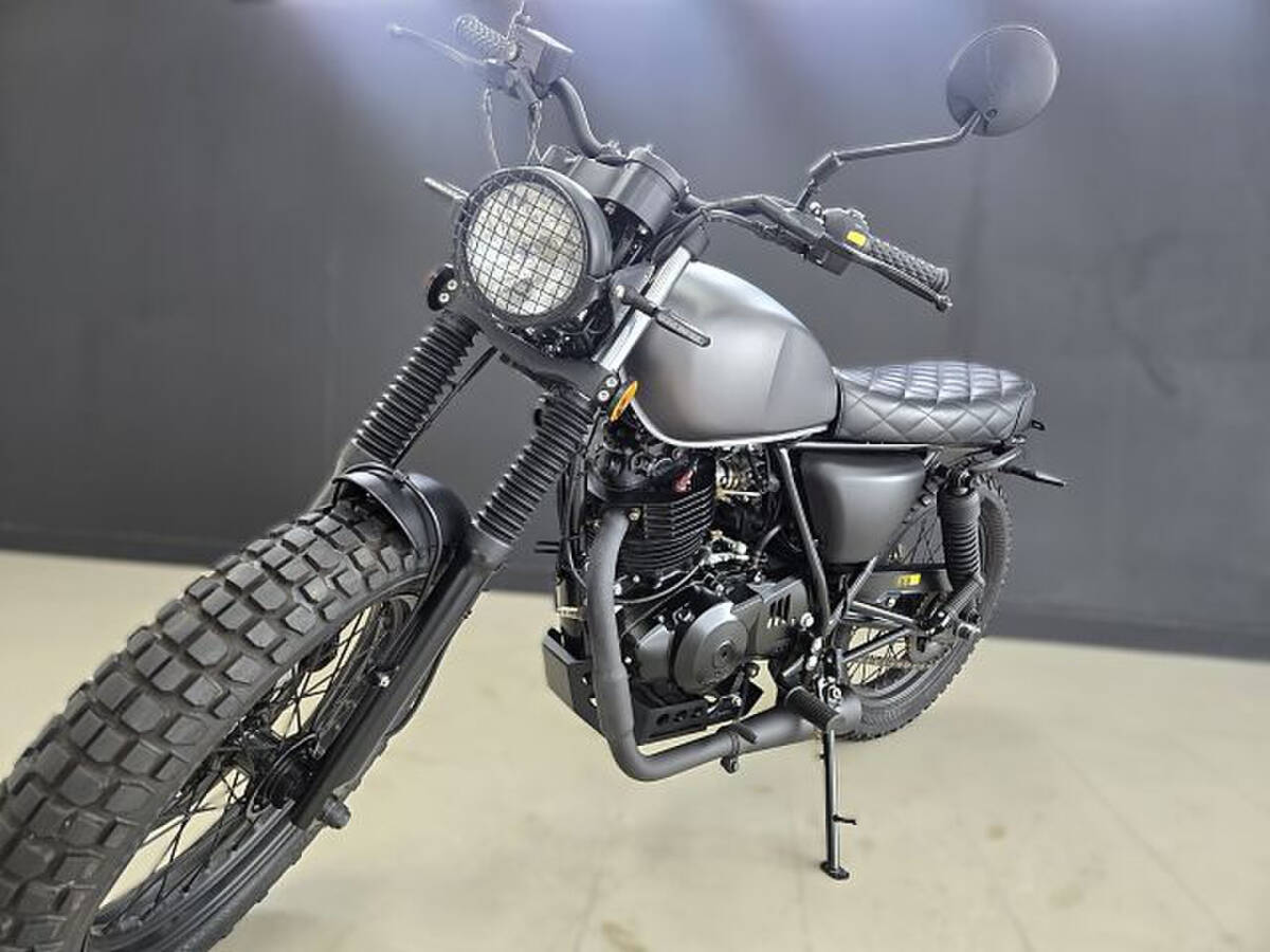 MUTT サバス250 EURO5モデル ABS チタニウムグレー ダイヤモンドパターンシート拍卖