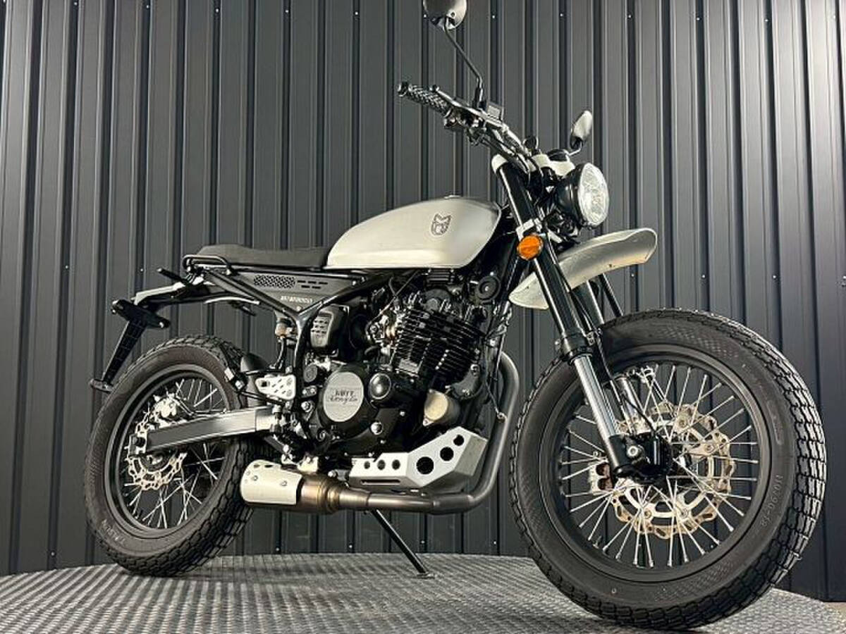 マットモーター レイザーバック250 EURO5 正規ディーラー中古車 倒立フォーク モノサスペンション 横長ウインカー拍卖