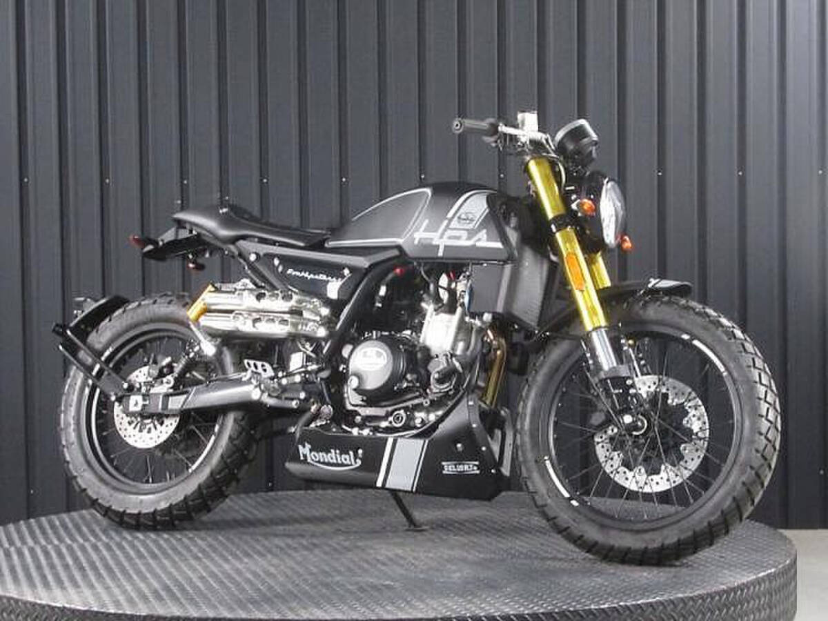 FBモンディアル HPS300 ダークナイト 登録済未使用車拍卖