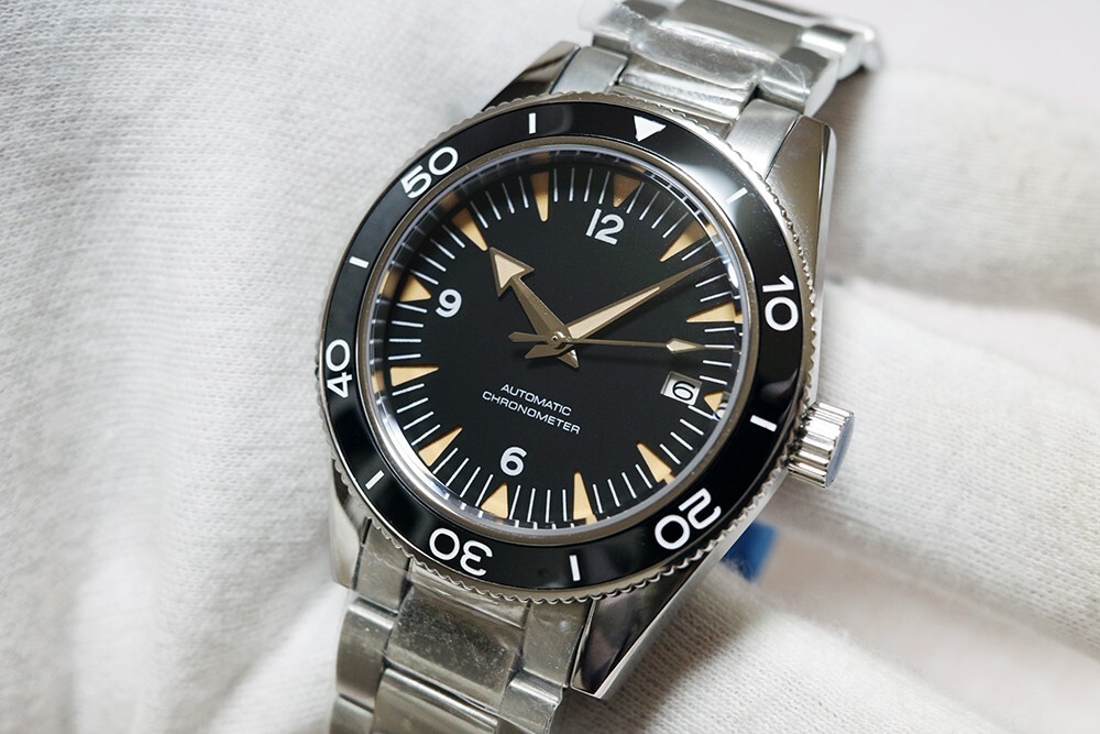 ★新品 ノーロゴ ダイバーズウォッチ 007 スペクター オマージュ シチズン子会社ミヨタ製自動巻き 新型8215 ブラック拍卖