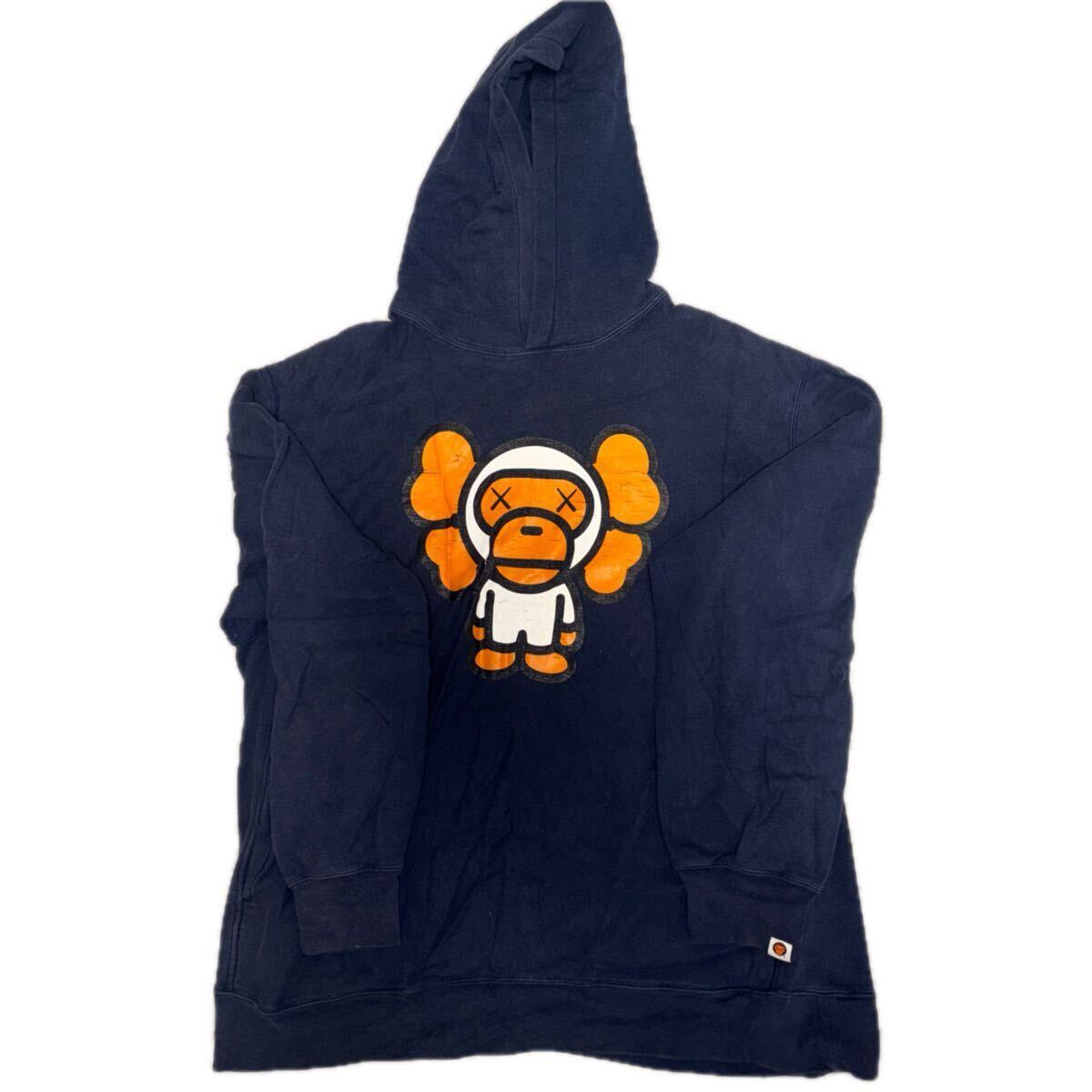 A BATHING APE ア ベイシング エイプ パーカー BAPE×KAWS コラボ ネイビー サイズXL 100%本物拍卖