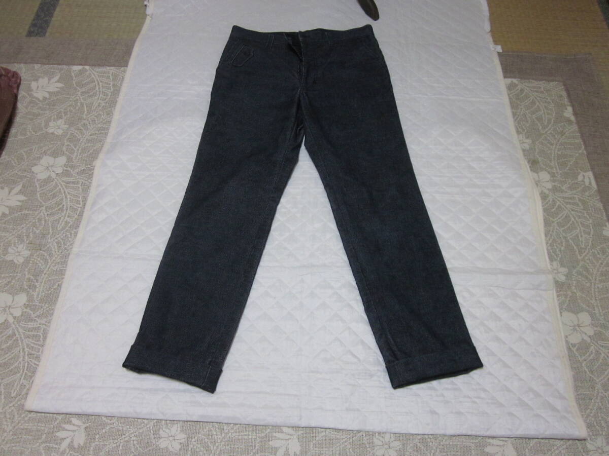 ☆☆☆【 11/24・大幅値下げ 】PLAY MOLE プレイモール:コーデュロイデザインパンツ:細コール仕様:サイズ表82 (実質・約84CM)送料無料拍卖