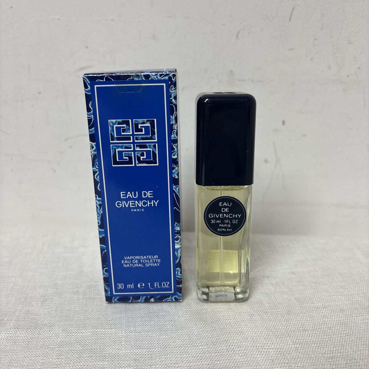 未使用 EAU DE GIVENCHY オーデ ジバンシィ 香水 30ml拍卖