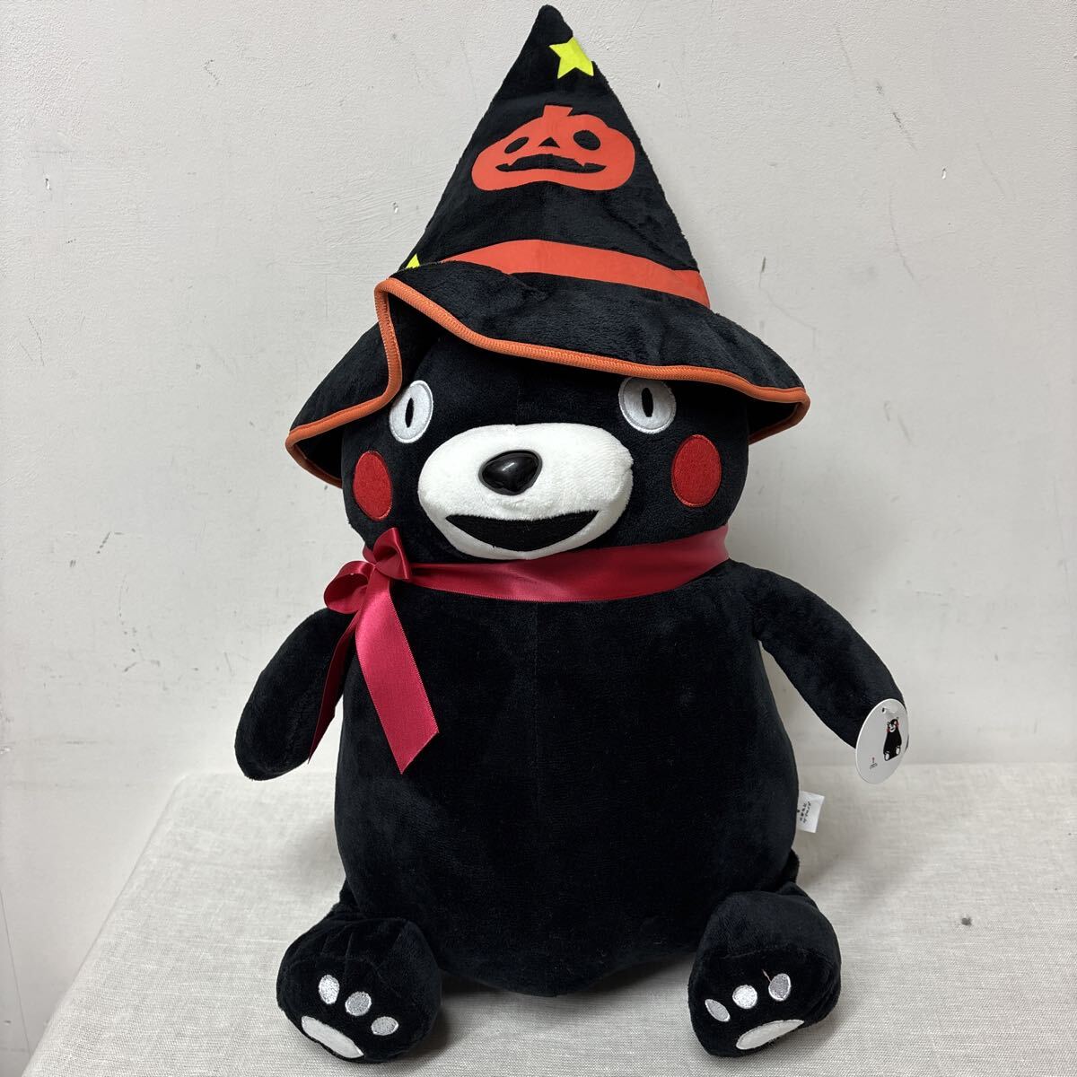 ③未使用タグ付き くまモン ハロウィン ぬいぐるみ 45cm拍卖