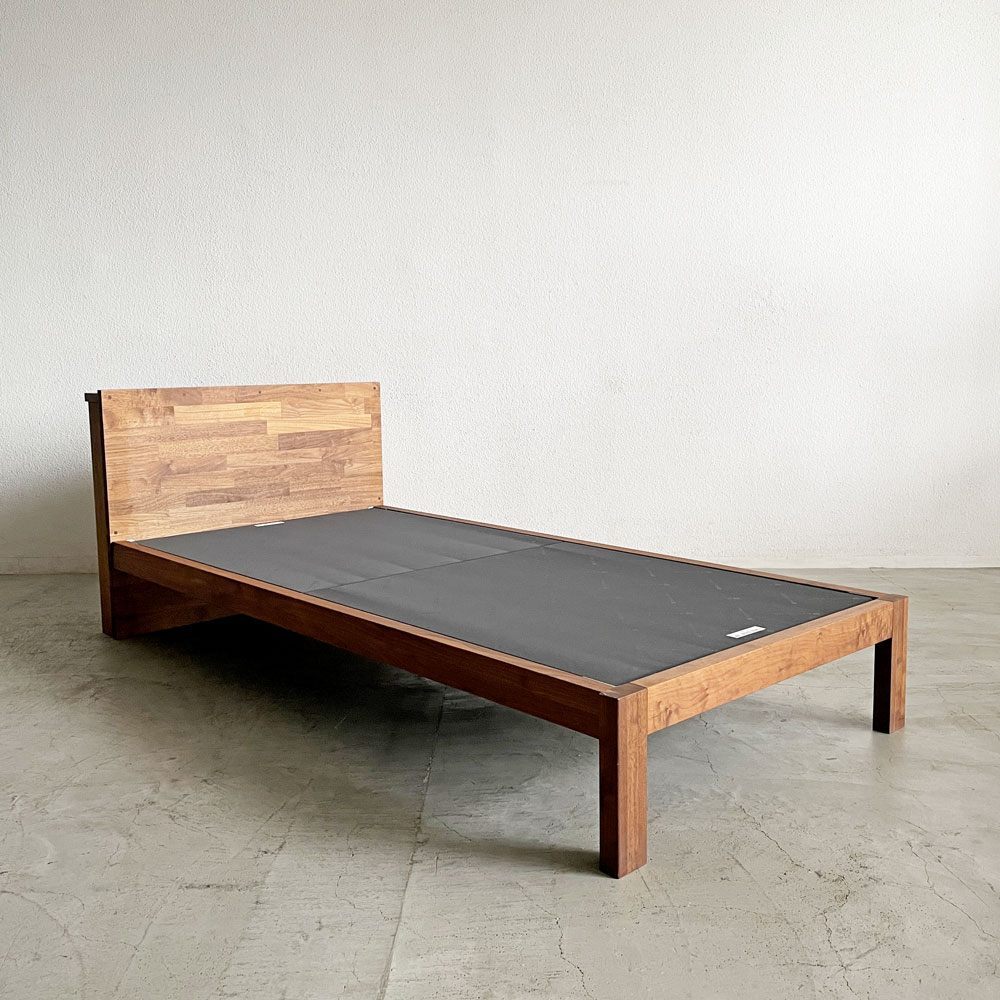 〓 マスターウォール MASTERWAL ピッキオ ピービ―ワン ベッド Picchio PB1 BED シングルベッドフレーム ウォールナット無垢材 廃番 展示品拍卖