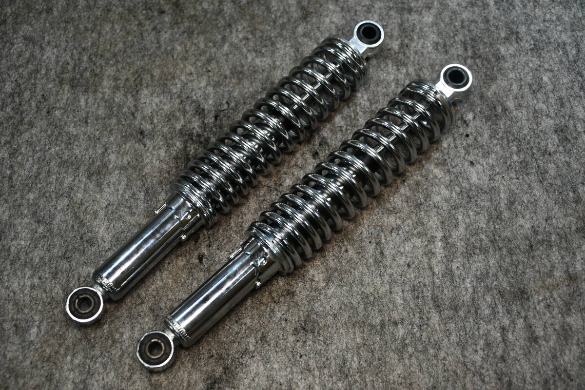 【Y25-2898】KAWSAKI Z1/Z2他Z系用 社外リアショック 中古品/Z1リアサス/Z1000MKⅡリアサス/Z1-Rリアサス/Z400FXリアショック拍卖