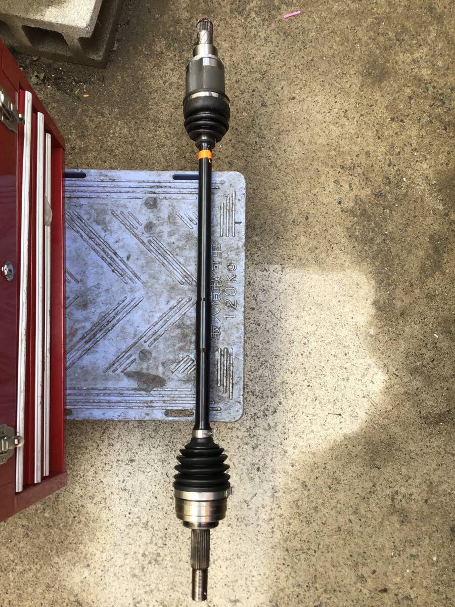 AK12 マーチ 右側ドライブシャフト 新品未使用拍卖