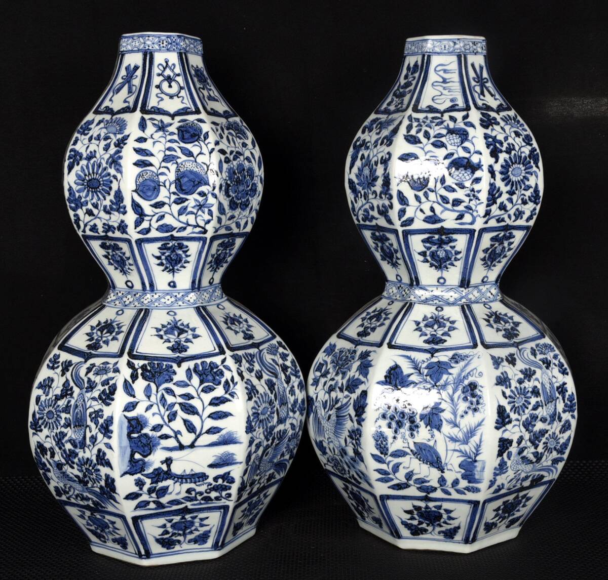 ◆珍蔵◆中国古美術 元時代 元青花 古陶磁 草虫花卉紋葫芦瓶―對 細密細工造 擺件 骨董品 古賞物 時代物 T16拍卖