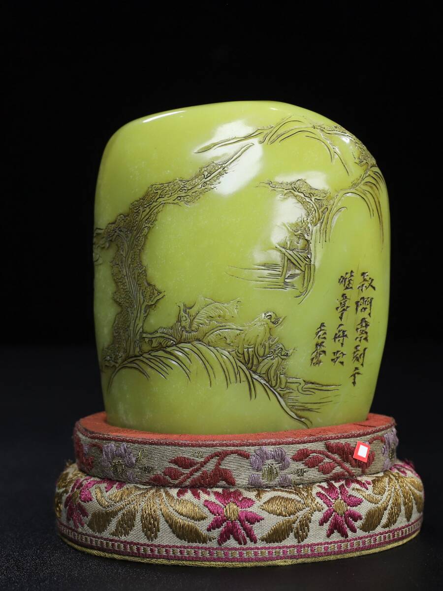 ◆珍蔵◆中国古美術 清時代 古寿山石 艾叶緑石彫り携琴訪友図 印章 精品 共箱 細密細工造 置物 擺件 古賞物 骨董品 時代物 AT17拍卖