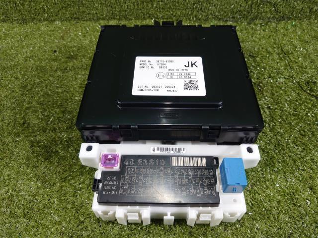 ソリオ 5AA-MA37S BCM ゲートウェイコントロール ヒューズボックス室内用 36775-83SB0拍卖