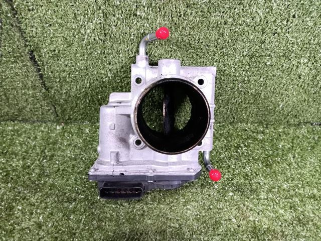 アテンザ LDA-GJ2FP スロットルボディ SH01-136B0 SH01-13-6B0 SH01-13-6B0A拍卖