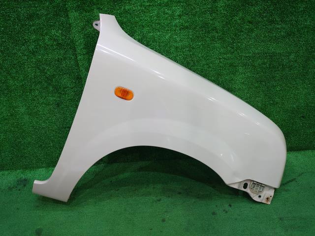 ラパン CBA-HE21S 右フロントフェンダー 57611-75H01拍卖