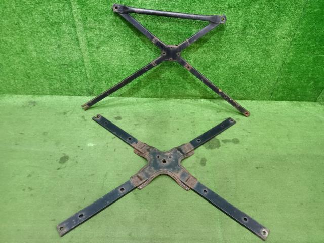 コペン ABA-L880K センターブレース 57501-97202 57501-97201 フロアセンターブレース サイドメンバーブレース拍卖