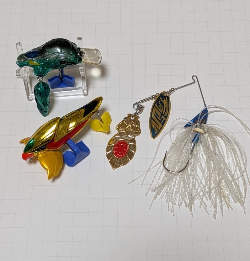 グランダー武蔵 レジェンダーホーク/レジェンダードラゴン スピナーベイト/一つオマケ付き BANDAI拍卖